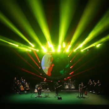 Filme “The Wall”, ópera rock do Pink Floyd, é exibido no Sesc Thermas com trilha tocada ao vivo